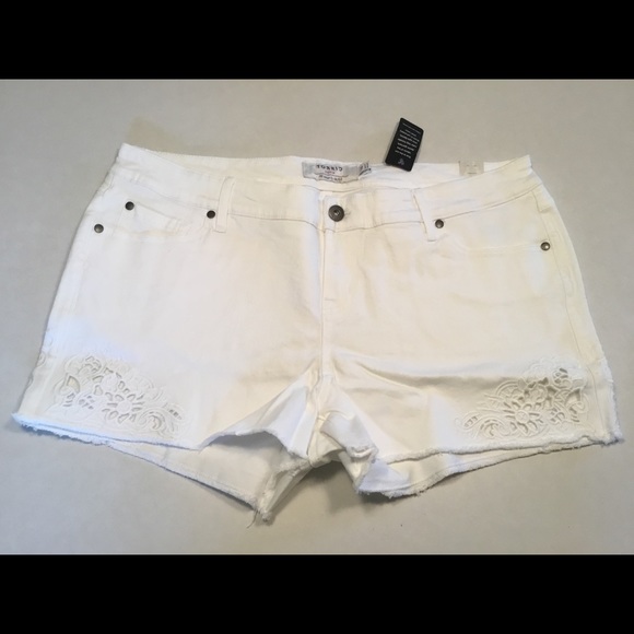 torrid Pants - - Torrid shorts NWT